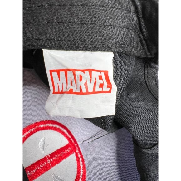 Marvel Dead Pool Cap  OS Adjustable Black - Picture 5 of 14